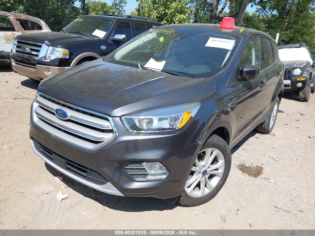 Ford ESCAPE SE 2019 1FMCU0GD1KUA77039 Image 2