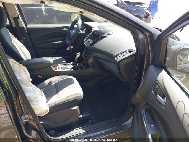 Ford ESCAPE SE 2019 1FMCU0GD1KUA77039 Image 5