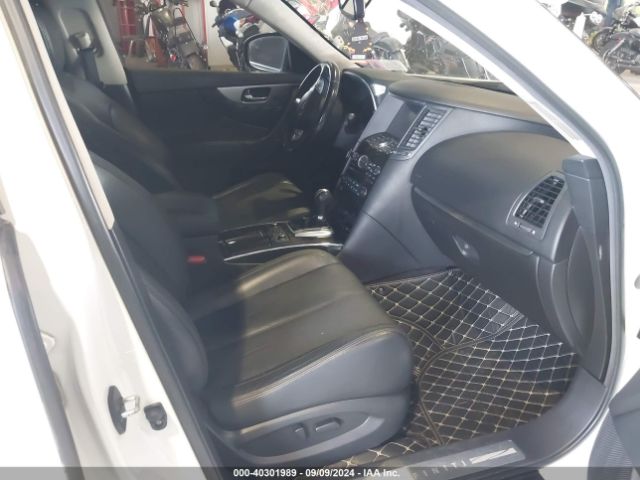 JN8CS1MW5GM751789 Infiniti QX70