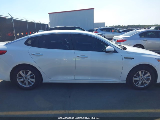 KIA Optima Lx 2016 KNAGT4L39G5095865 Image 13