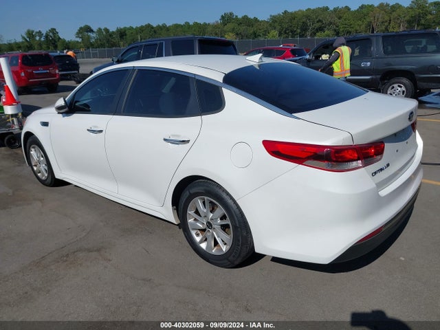 KIA Optima Lx 2016 KNAGT4L39G5095865 Image 3