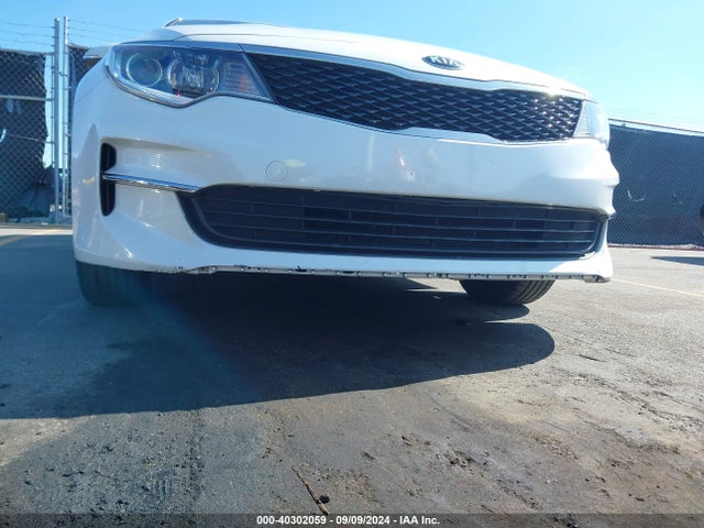 KIA Optima Lx 2016 KNAGT4L39G5095865 Image 6