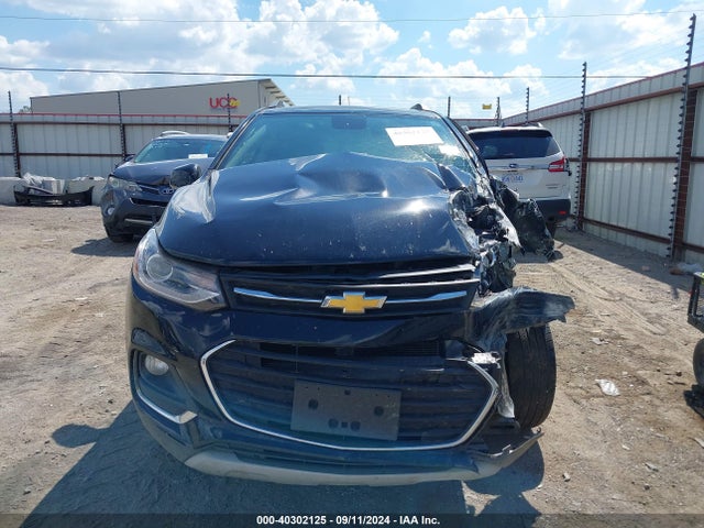 3GNCJRSB8HL290460 Chevrolet Trax Premier