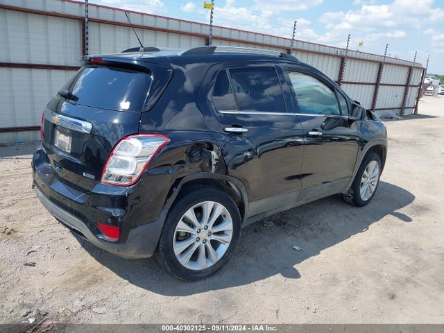 3GNCJRSB8HL290460 Chevrolet Trax Premier