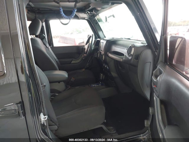 Jeep WRANGLER UNLIMITED 2015 1C4BJWDG9FL732165 Image 5