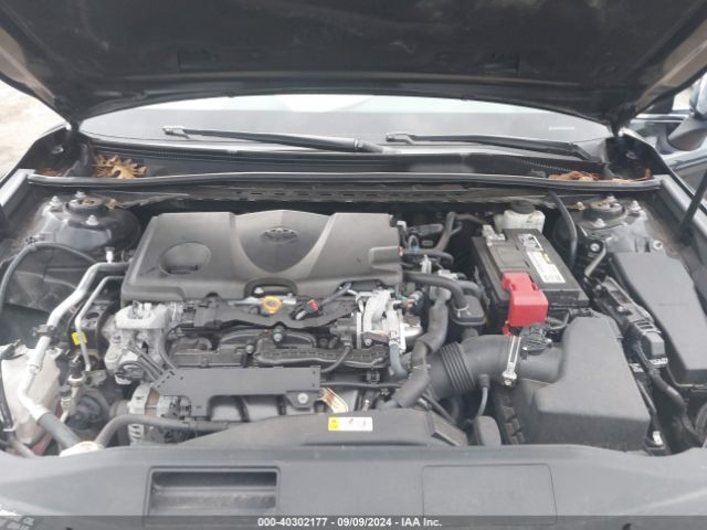 4T1B11HK3JU069451 Toyota CAMRY XLE