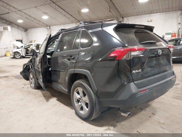Toyota Rav4 Xle 2022 2T3P1RFV0NW321395 Image 3