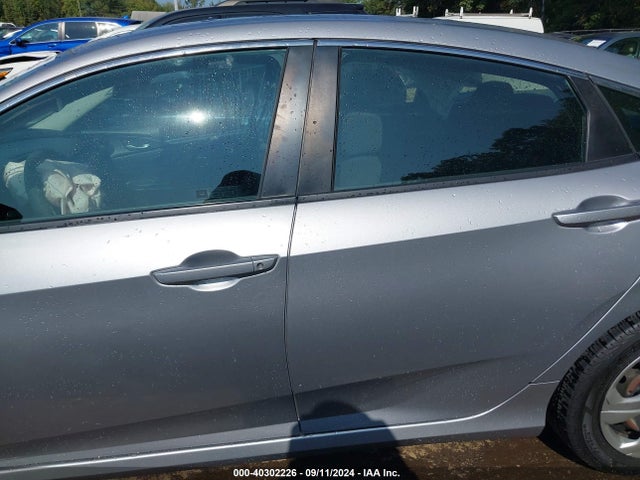 Honda Civic Lx 2018 2HGFC2F55JH517471 Image 14