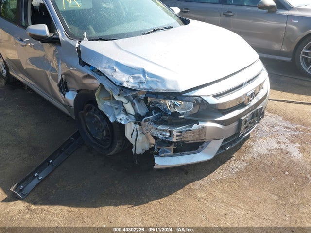 Honda Civic Lx 2018 2HGFC2F55JH517471 Image 6