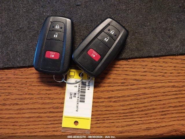 JTDKARFU7K3091872 Toyota Prius Limited