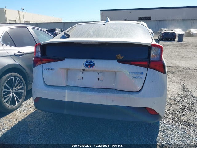 JTDKARFU7K3091872 Toyota Prius Limited