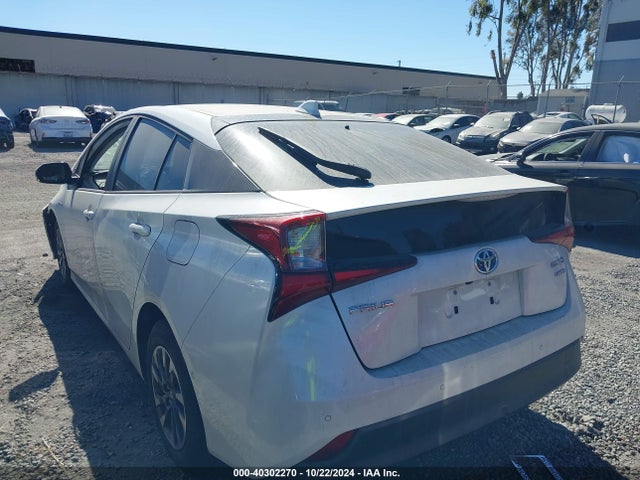 JTDKARFU7K3091872 Toyota Prius Limited