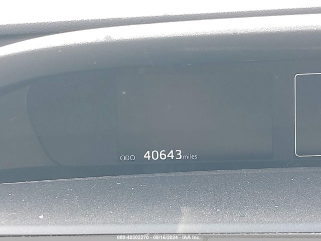 JTDKARFU7K3091872 Toyota Prius Limited
