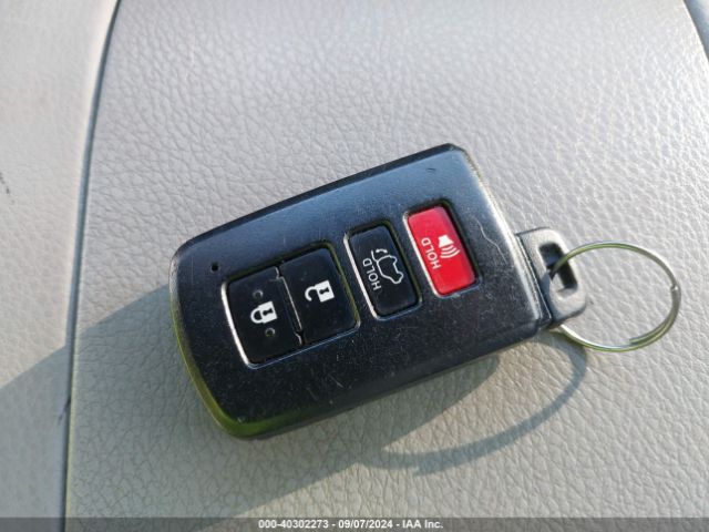 5TDJKRFH1ES004515 Toyota Highlander Xle V6