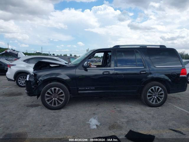 5LMJJ2HT8FEJ06969 Lincoln Navigator