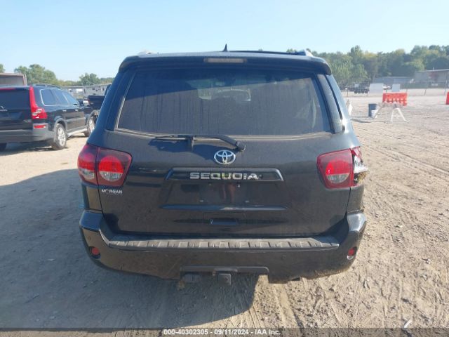 5TDZY5G12JS070268 Toyota Sequoia Sr5