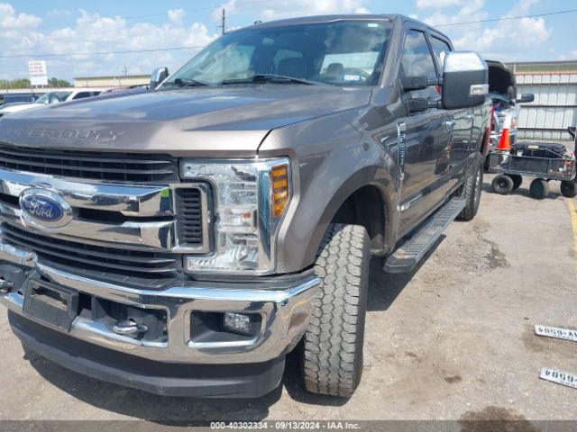 1FT7W2BTXKED81359 Ford F-250 Xlt