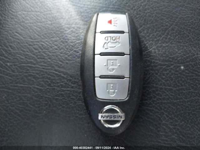 KNMAT2MVXGP670766 Nissan ROGUE SV