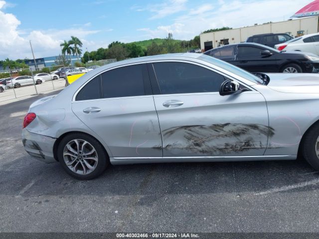55SWF4JB4JU267661 Mercedes-Benz C 300