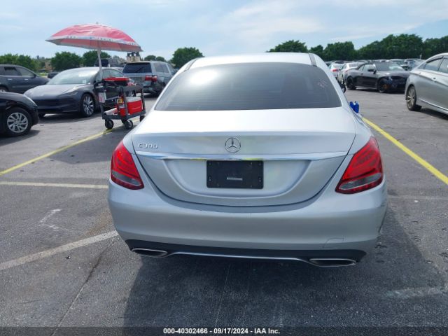 55SWF4JB4JU267661 Mercedes-Benz C 300