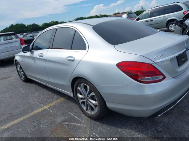 55SWF4JB4JU267661 Mercedes-Benz C 300