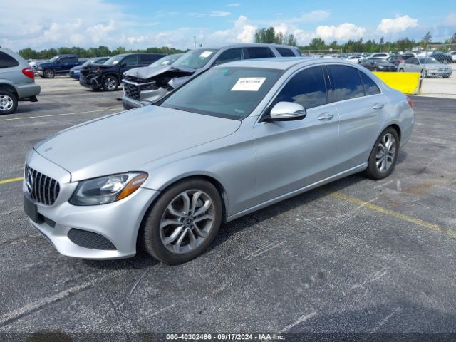 55SWF4JB4JU267661 Mercedes-Benz C 300