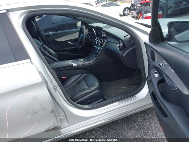 55SWF4JB4JU267661 Mercedes-Benz C 300