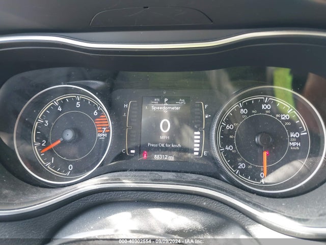 1C4PJLLB1MD112105 Jeep Cherokee Altitude Fwd