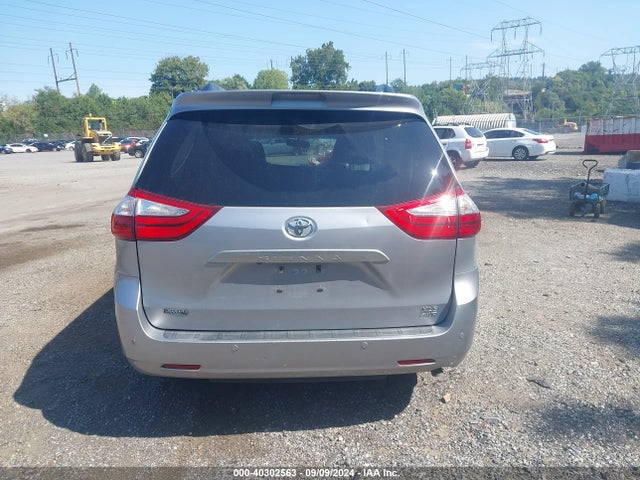 Toyota Sienna Xle 7 Passenger 2015 5TDDK3DC8FS125531 Image 16
