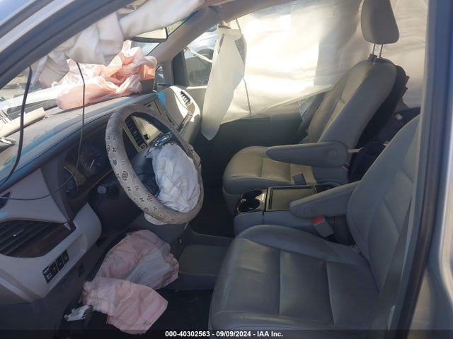 Toyota Sienna Xle 7 Passenger 2015 5TDDK3DC8FS125531 Image 5