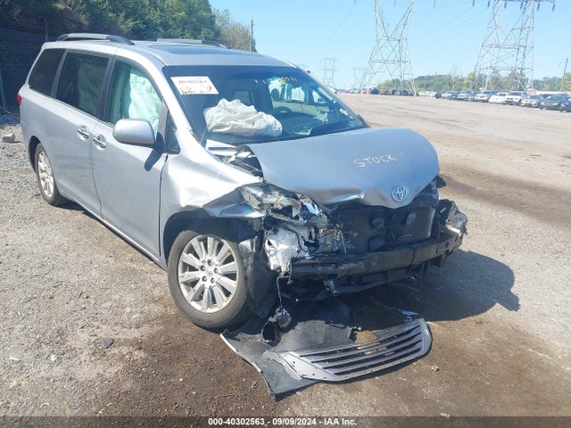 Toyota Sienna Xle 7 Passenger 2015 5TDDK3DC8FS125531 Image 6