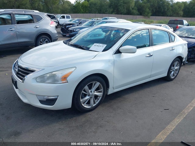 Nissan Altima 2.5 Sv 2014 1N4AL3APXEC160505 Image 2