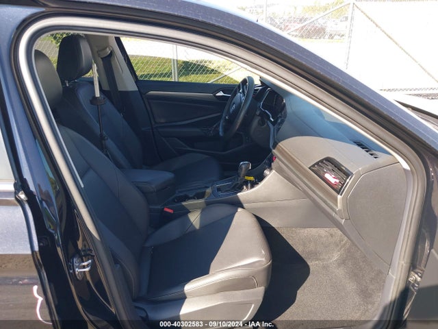 3VWE57BUXLM085993 Volkswagen Jetta 1.4t Sel