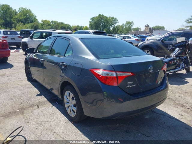 Toyota COROLLA LE 2015 5YFBURHE5FP242752 Image 3