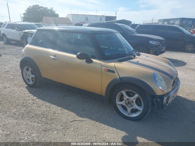 2005 MINI COOPER WMWRC33595TJ71162 Photo 0