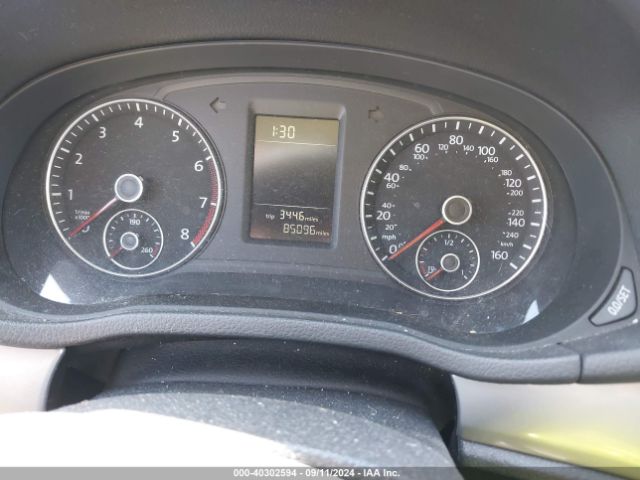 1VWAT7A32FC033437 Volkswagen Passat 1.8t Wolfsburg Edition