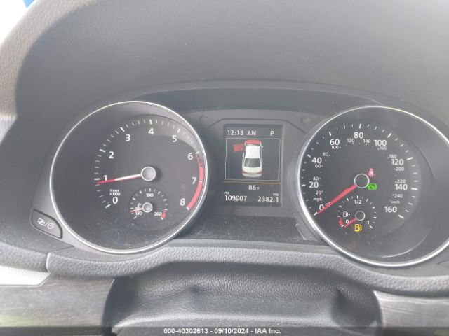 1VWBA7A37JC001456 Volkswagen Passat 2.0t Se