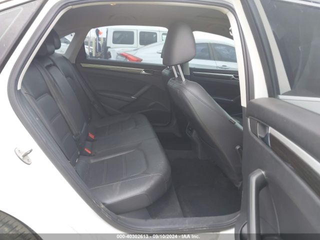 1VWBA7A37JC001456 Volkswagen Passat 2.0t Se