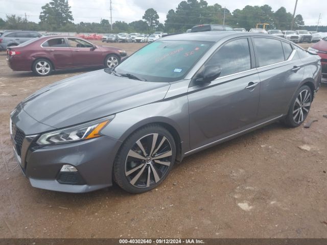 1N4BL4CV6KN301611 Nissan Altima 2.5 Sr