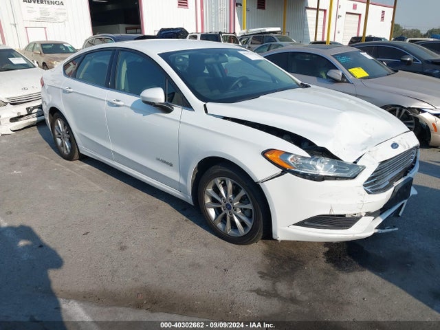 Ford Fusion Hybrid Se 2017 3FA6P0LU3HR344640 Image 1