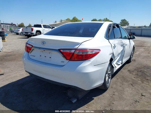 Toyota CAMRY SE 2015 4T1BF1FKXFU009291 Image 4
