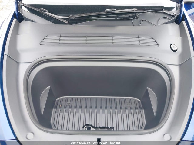 2024 TESLA MODEL Y 7SAYGDEE0RA320489 Photo 9