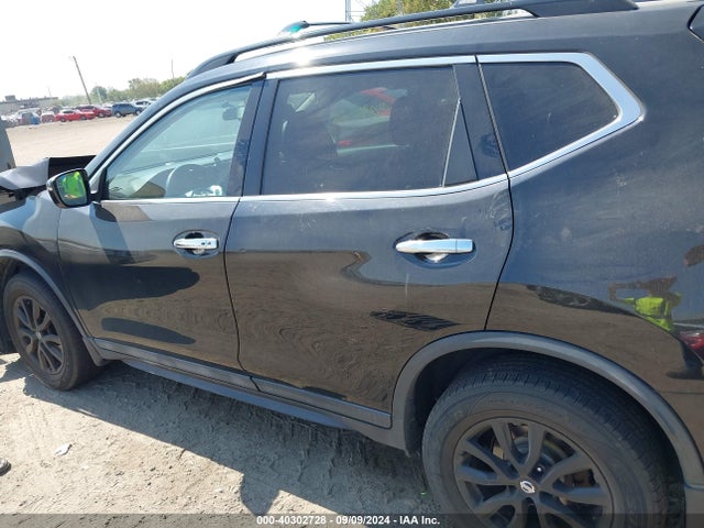 Nissan ROGUE SV 2017 5N1AT2MV2HC822835 Image 14