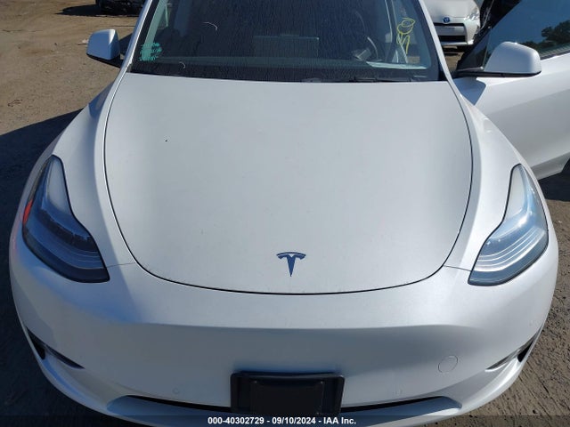 2021 TESLA MODEL Y 5YJYGDEE9MF191001 Photo 9