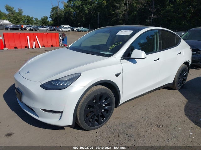 2021 TESLA MODEL Y 5YJYGDEE9MF191001 Photo 1