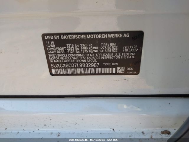 5UXCX6C07L9B32987 BMW X7 M50i