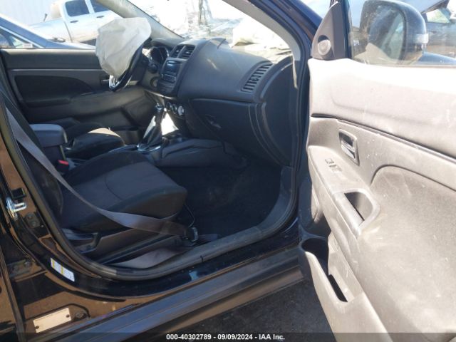 JA4AP3AU1HZ033514 Mitsubishi Outlander Sport 2.0 Es