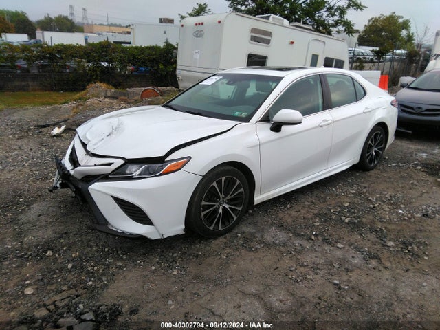 Toyota CAMRY SE 2020 4T1G11AK4LU876080 Image 2