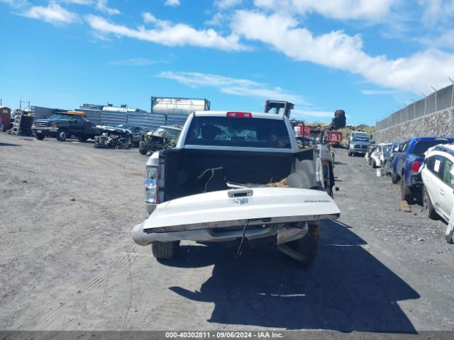 1C6RR7KG6JS255894 RAM 1500 Express  4x4 5'7 Box