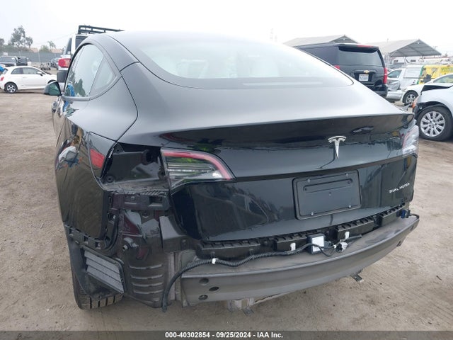 2023 TESLA MODEL 3 5YJ3E1EB2PF389895 Photo 5